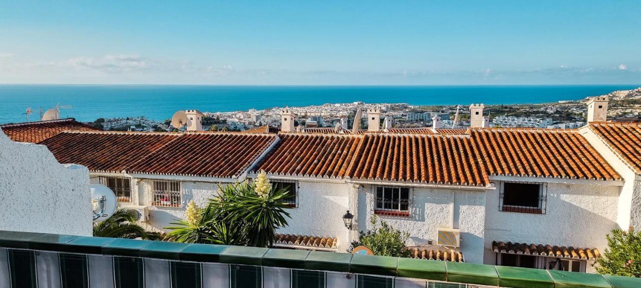 Beautiful Townhouse With Two Terraces In Villa